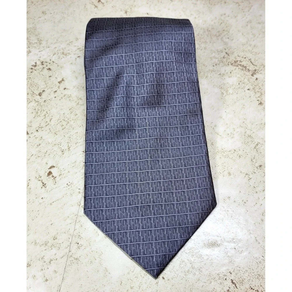 Franco Rossi  Italy Black White Abstract Textured Silk Pointed‎ Tie